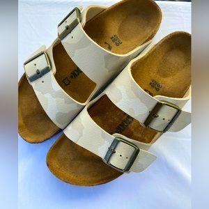 Birkenstock Arizona sandals tan camouflage pattern